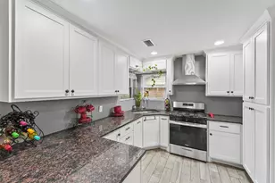 14018 Duncannon Dr, Houston, TX 77015 - Photo 11