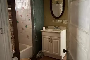 8222 Wallis St, Fulshear, TX 77441 - Photo 5