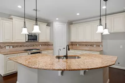 107 Jordans Place, Montgomery, TX 77316 - Photo 9