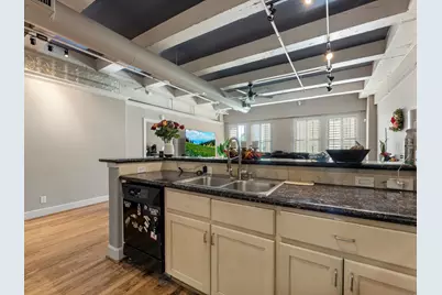 1120 Texas Street #4B, Houston, TX 77002 - Photo 11