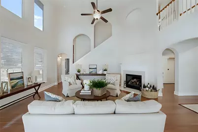 6015 Biltmore Court, Rosenberg, TX 77471 - Photo 3