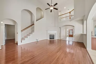 6015 Biltmore Court, Rosenberg, TX 77471 - Photo 11