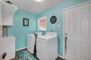 1404 Pickney Ave, Port Bolivar, TX 77650 - Photo 17