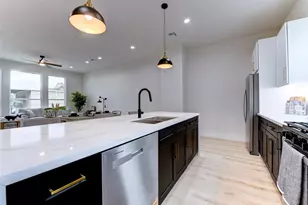 1304 Evelyn St, Houston, TX 77009 - Photo 7