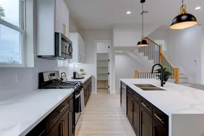 1304 Evelyn Street, Houston, TX 77009 - Photo 9