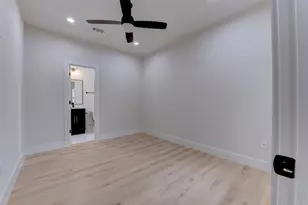 1304 Evelyn St, Houston, TX 77009 - Photo 37