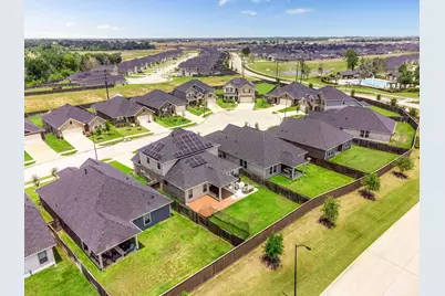 8219 Delta Down Drive, Fulshear, TX 77441 - Photo 39