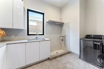 4935 Braesheather Drive, Houston, TX 77096 - Photo 15