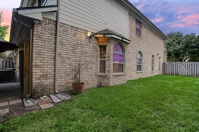 7630 N Linpar Court, Houston, TX 77040 - Photo 25