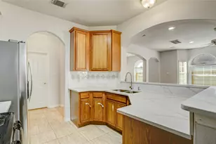 7630 N Linpar Ct, Houston, TX 77040 - Photo 7