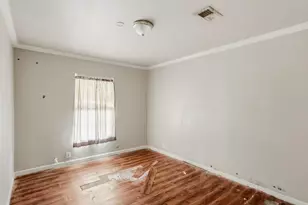 7446 Weyburn St, Houston, TX 77028 - Photo 7