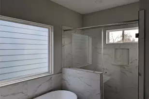 8117 Esther Acres, Houston, TX 77088 - Photo 5