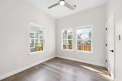504 Vincent Street, Houston, TX 77009 - Photo 13