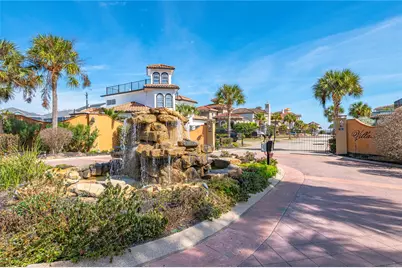 538 Villa Drive, Seabrook, TX 77586 - Photo 9