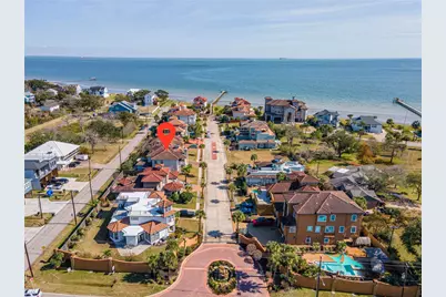 538 Villa Drive, Seabrook, TX 77586 - Photo 5