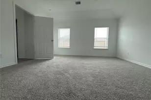 510 Oak Chase Ave, Dayton, TX 77535 - Photo 9