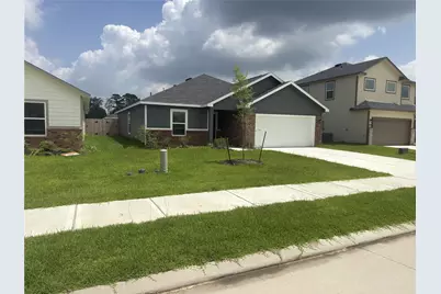 510 Oak Chase Avenue, Dayton, TX 77535 - Photo 13