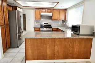 2118 Hickory Lawn Dr, Houston, TX 77077 - Photo 5