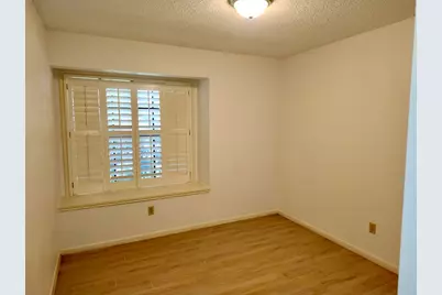2118 Hickory Lawn Drive, Houston, TX 77077 - Photo 9