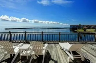 423 Hana Dr, Tiki Island, TX 77554 - Photo 47