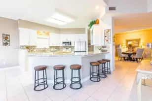 423 Hana Dr, Tiki Island, TX 77554 - Photo 13