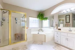 423 Hana Dr, Tiki Island, TX 77554 - Photo 23