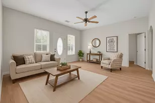 10887 Royal Pines Dr, Conroe, TX 77303 - Photo 9