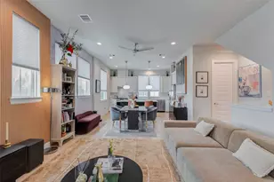 2802 Grand Fountains Dr, Houston, TX 77054 - Photo 11