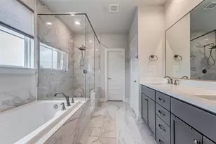 2802 Grand Fountains Dr, Houston, TX 77054 - Photo 19