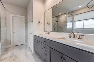 2802 Grand Fountains Dr, Houston, TX 77054 - Photo 17