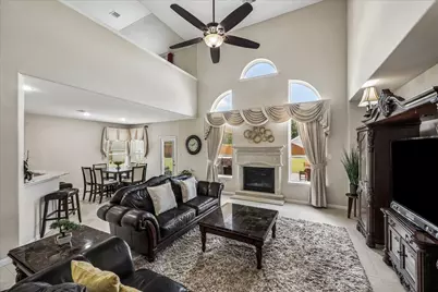 2207 Hannah Creek Court, Pearland, TX 77089 - Photo 7
