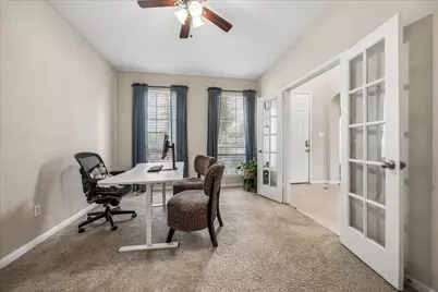 2207 Hannah Creek Court, Pearland, TX 77089 - Photo 3
