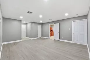 506 Ogilvie St, Houston, TX 77017 - Photo 25