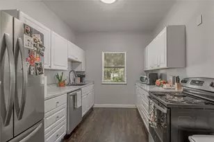 3210 Elks Dr, Huntsville, TX 77340 - Photo 11