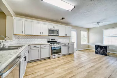 20418 Linden Tree Drive, Katy, TX 77449 - Photo 9