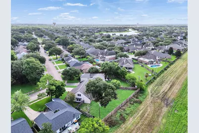 423 Forest Hills Drive, League City, TX 77573 - Photo 43