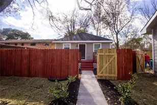 231 Betral St, Houston, TX 77022 - Photo 17