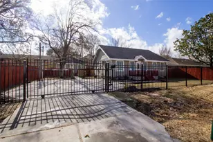 231 Betral St, Houston, TX 77022 - Photo 5