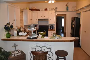 705 E Lamar Ave, Crockett, TX 75835 - Photo 23