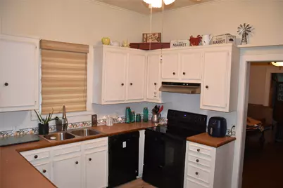 705 E Lamar Avenue, Crockett, TX 75835 - Photo 21