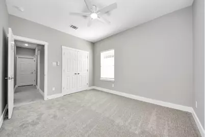 604 Miriam Street, Baytown, TX 77520 - Photo 21