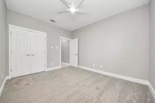 604 Miriam St, Baytown, TX 77520 - Photo 19