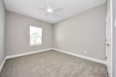 604 Miriam Street, Baytown, TX 77520 - Photo 17