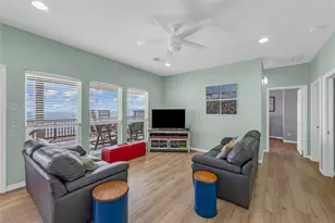 2476 Hwy 87, Gilchrist, TX 77617 - Photo 13