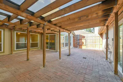 6103 Gallant Forest Drive, Houston, TX 77088 - Photo 33