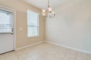 8127 Running Brook Ln, Richmond, TX 77469 - Photo 7