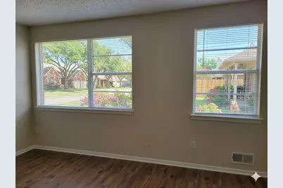 4231 Young Street, Pasadena, TX 77504 - Photo 9