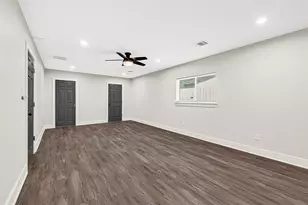 7614 Dixie Dr, Houston, TX 77087 - Photo 17