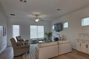 4215 Weathered Oak Dr, Houston, TX 77080 - Photo 3