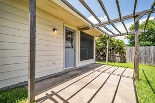 4109 Oak Point Dr, Pearland, TX 77581 - Photo 33